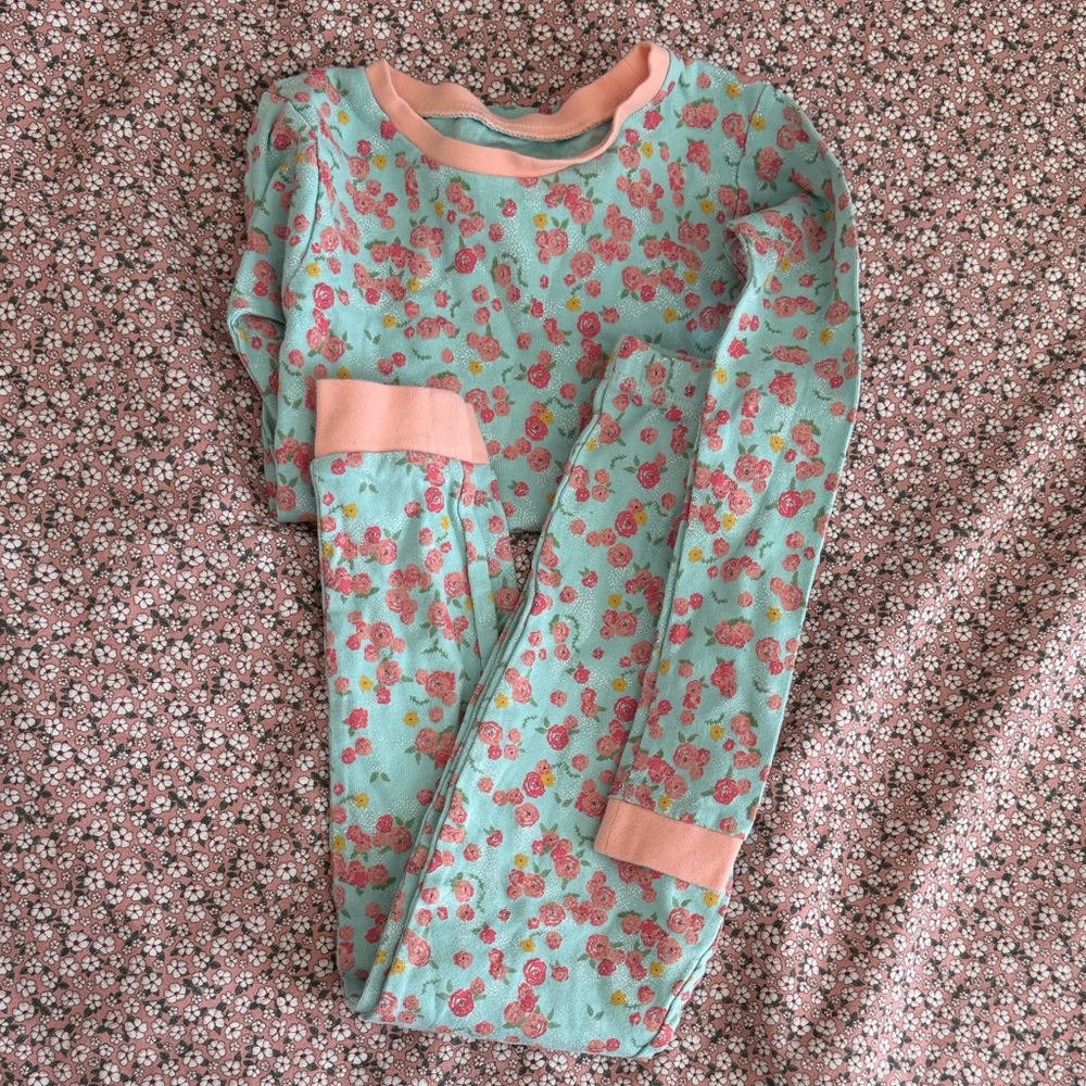 Burt’s Bees Floral Kids Pajamas - size 7